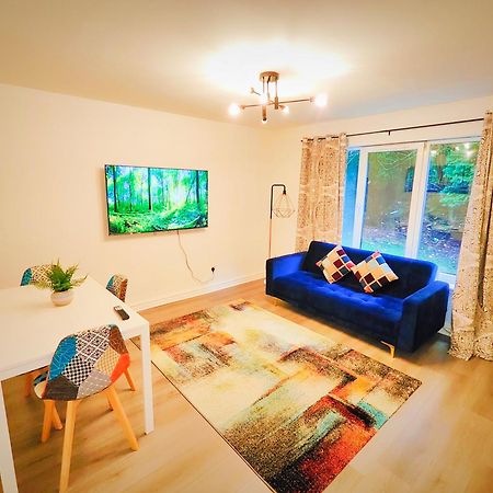 La Casita, Quarry - 2 Bedroom Entire Apartment With Free Parking Глазгоу Екстериор снимка